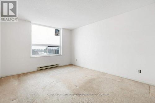703 - 50 Emmerson Avenue, Ottawa, ON - Indoor Photo Showing Other Room
