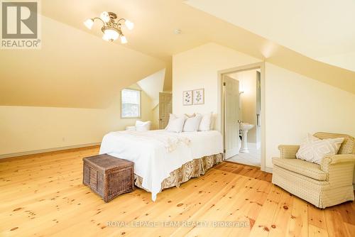 3651 Burritts Rapids Road, Ottawa, ON - Indoor Photo Showing Bedroom