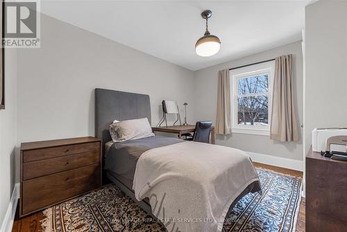 20 Arkell Street, Hamilton, ON - Indoor Photo Showing Bedroom