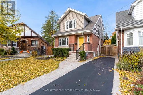 20 Arkell Street, Hamilton, ON - Outdoor With Facade