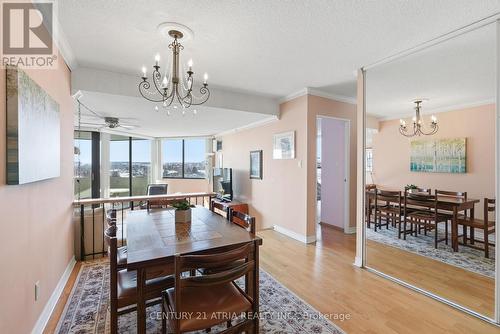 909 - 50 Baif Boulevard, Richmond Hill, ON - Indoor Photo Showing Dining Room
