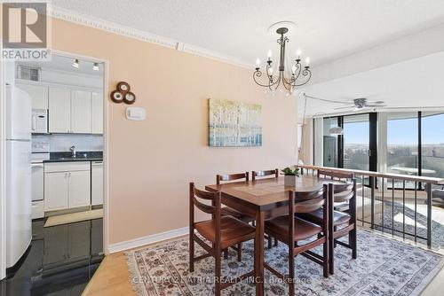 909 - 50 Baif Boulevard, Richmond Hill, ON - Indoor Photo Showing Dining Room