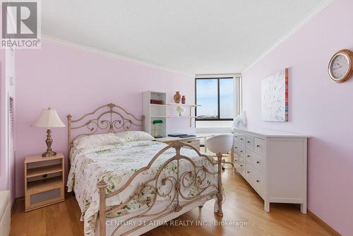 909 - 50 Baif Boulevard, Richmond Hill, ON - Indoor Photo Showing Bedroom