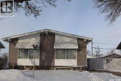 32 Kasper CRESCENT  Assiniboia, SK S0H 0B0