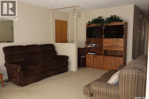 32 Kasper Crescent, Assiniboia, SK - Indoor