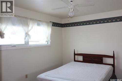 32 Kasper Crescent, Assiniboia, SK - Indoor Photo Showing Bedroom