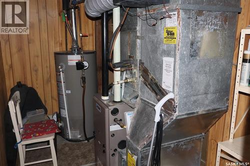 32 Kasper Crescent, Assiniboia, SK - Indoor Photo Showing Basement