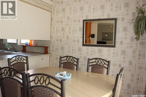 32 Kasper Crescent, Assiniboia, SK - Indoor Photo Showing Dining Room