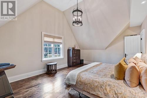 190 Donnelly Drive, Mississauga, ON - Indoor Photo Showing Bedroom