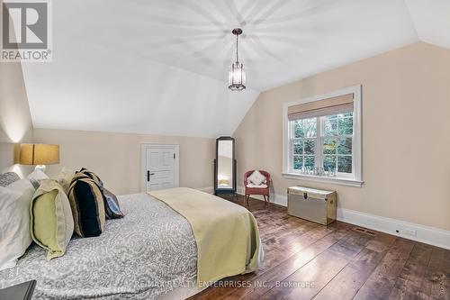 190 Donnelly Drive, Mississauga, ON - Indoor Photo Showing Bedroom