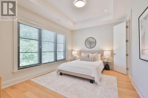 1456 Applewood Road, Mississauga, ON - Indoor Photo Showing Bedroom