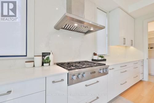 1456 Applewood Road, Mississauga, ON - Indoor Photo Showing Kitchen