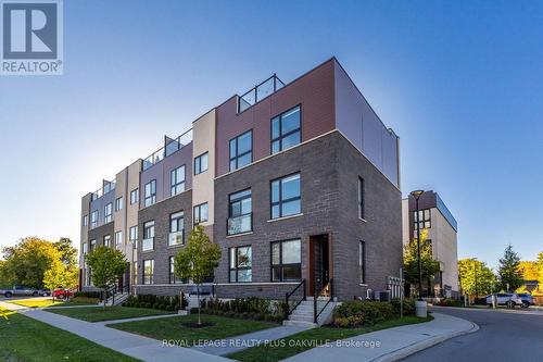 3228 ELLYN COMMON  Burlington, ON L7N 0A3