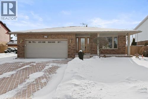 609 DRESDEN  Tecumseh, ON N8N 4B6