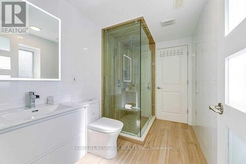 3640 Burnbrae Drive, Mississauga, ON - Indoor Photo Showing Bathroom