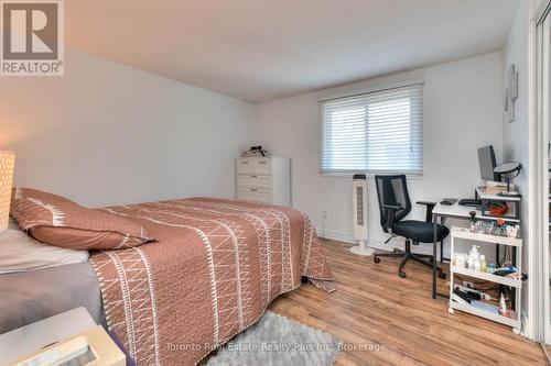 62 Greendale Crescent, Kitchener, ON - Indoor Photo Showing Bedroom