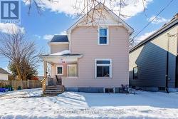 82 MAPLE STREET  St. Catharines, ON L2R 2B2