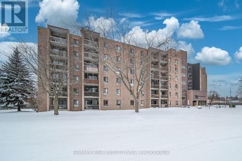507 - 17 ELDON HALL PLACE  Kingston (Central City West), ON K7M 7H5