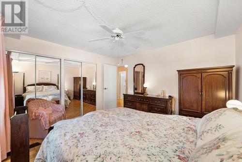 1007 - 158 B Mcarthur Avenue, Ottawa, ON - Indoor Photo Showing Bedroom