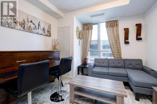 202 - 2545 Simcoe Street N, Oshawa (Windfields), ON - Indoor