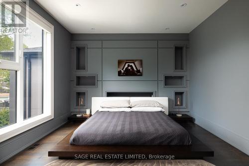 40 Hoyle Avenue, Toronto, ON - Indoor Photo Showing Bedroom