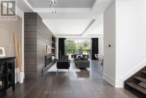 40 Hoyle Avenue, Toronto, ON - Indoor