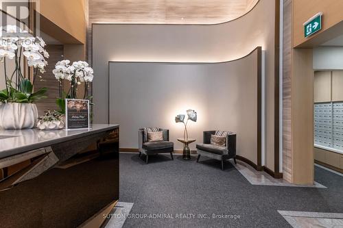 505 - 88 Cumberland Street, Toronto, ON - Indoor Photo Showing Other Room