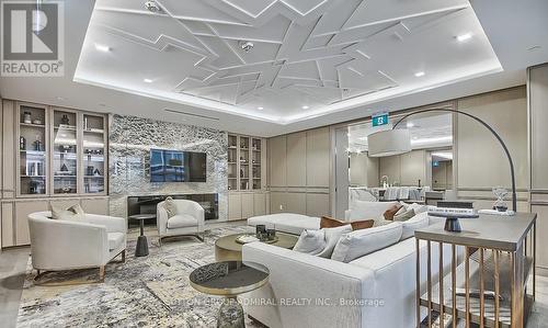 505 - 88 Cumberland Street, Toronto, ON - Indoor Photo Showing Other Room