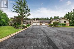 120 LAKE WOODS DRIVE  Whitchurch-Stouffville, ON L4A 1P1