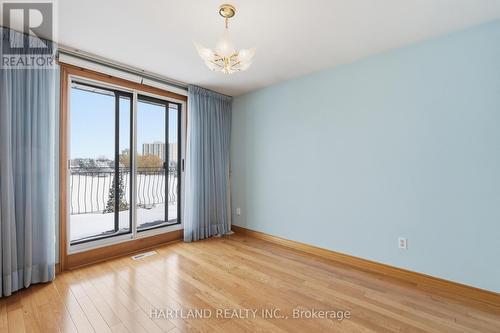 4065 River Mill Way, Mississauga, ON - Indoor Photo Showing Other Room