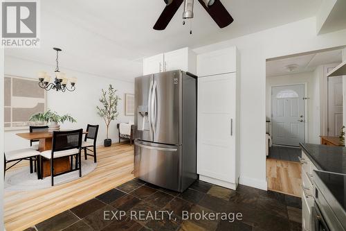 23 Dooley Drive, Kitchener, ON - Indoor Photo Showing Kitchen