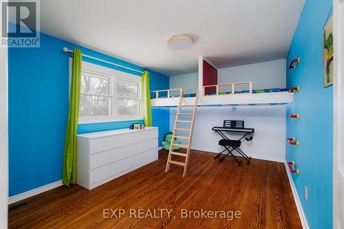 23 Dooley Drive, Kitchener, ON - Indoor Photo Showing Bedroom