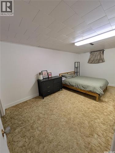 845 Prospect Avenue, Oxbow, SK - Indoor Photo Showing Bedroom