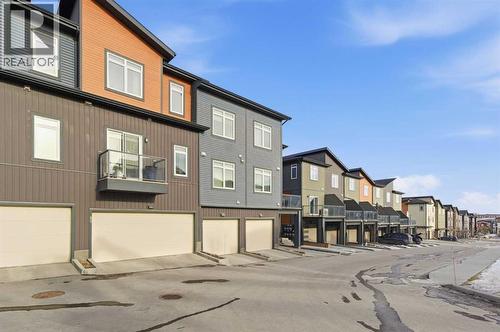 95 Sage Bluff Gate Nw, Calgary, AB - Outdoor With Balcony