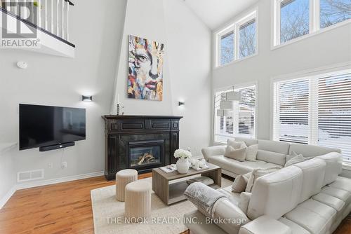 199 Samac Court, Oshawa (Samac), ON - Indoor Photo Showing Living Room With Fireplace