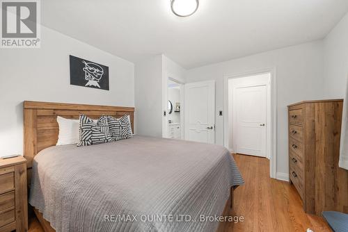 Third Bedroom, cedar closet. - 22 Forest Hill Crescent, Belleville (Belleville Ward), ON - Indoor Photo Showing Bedroom