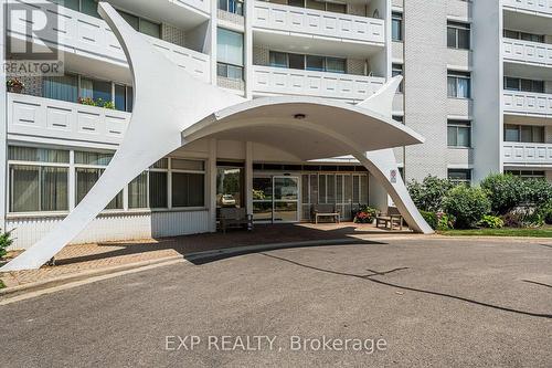 509 - 15 Towering Heights Boulevard, St. Catharines (Glendale/Glenridge), ON - Outdoor With Balcony
