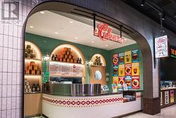 486 FRONT STREET  Toronto, ON M5V 0T1