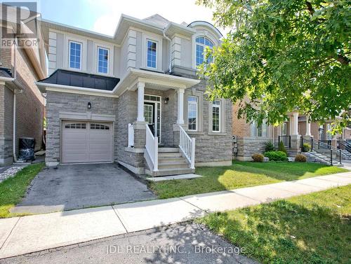 21 WOZNIAK CRESCENT  Markham, ON L6E 0L4