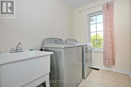 21 Wozniak Crescent, Markham, ON - Indoor Photo Showing Laundry Room