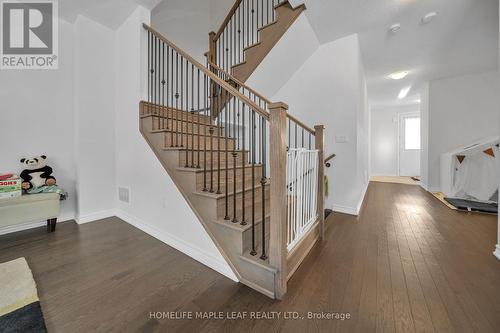 32 Camino Real Drive, Caledon, ON - Indoor Photo Showing Other Room