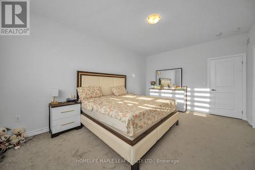 32 Camino Real Drive, Caledon, ON - Indoor Photo Showing Bedroom