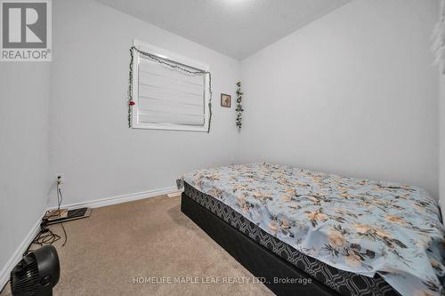 32 Camino Real Drive, Caledon, ON - Indoor Photo Showing Bedroom