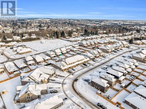 181 HALLS DRIVE  Centre Wellington (Elora/Salem), ON N0B 1S0