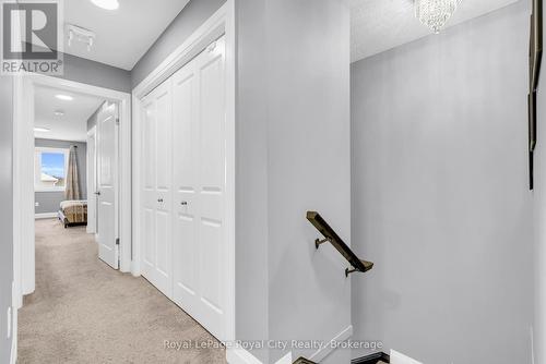 181 Halls Drive, Centre Wellington (Elora/Salem), ON - Indoor Photo Showing Other Room