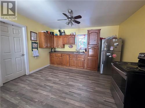 14 St. Thomas, Warren, ON - Indoor