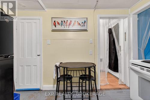 212 Rideau Street, Kingston (East Of Sir John A. Blvd), ON - Indoor Photo Showing Other Room