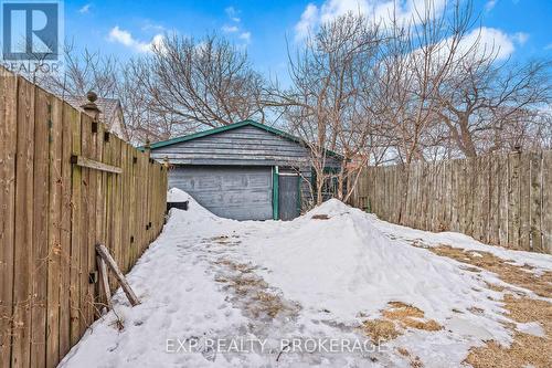 212 Rideau Street, Kingston (East Of Sir John A. Blvd), ON - Outdoor