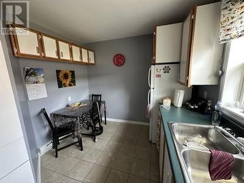 28 Earles Lane, Carbonear, NL - Indoor Photo Showing Kitchen