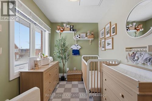 406 - 4140 Foxwood Drive, Burlington (Tansley), ON - Indoor